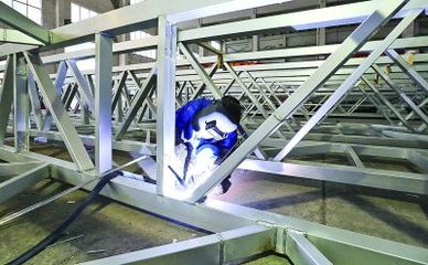 宜興 以科技創(chuàng)新開(kāi)拓市場(chǎng) 環(huán)保科技引領(lǐng)產(chǎn)業(yè)升級(jí)